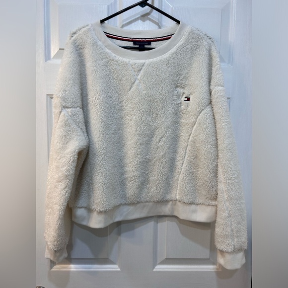 Tommy Hilfiger Off-White Fleece Pullover - Picture 1 of 9